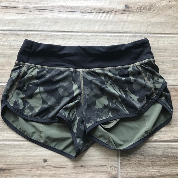 lululemon athletica Pants - Lululemon Speed Shorts - Camo Pop Cut Fatigue